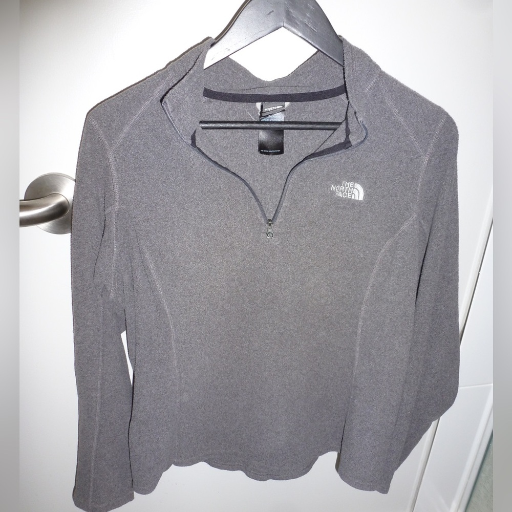 The North Face Women's Gray Top